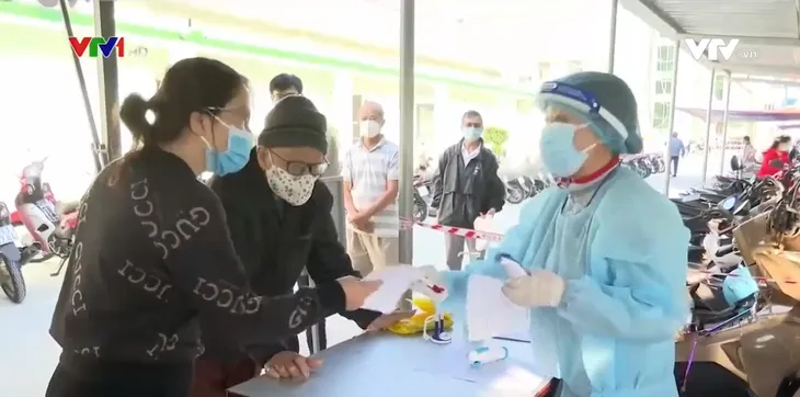 Đà Nẵng nói không với lơ là chống dịch COVID-19 - Ảnh 1. Đà Nẵng nói không với lơ là chống dịch COVID-19 - Ảnh 1.
