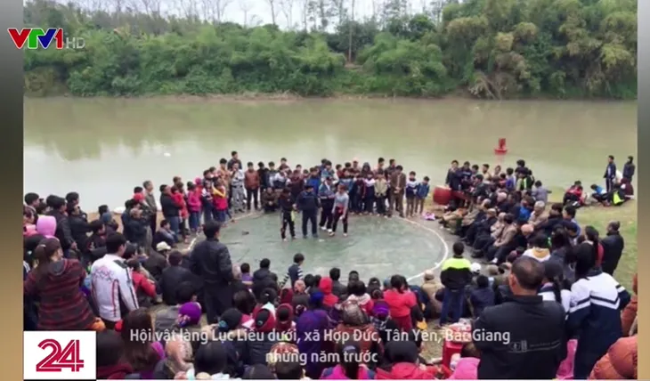 Tháng Giêng không ăn chơi mùa dịch COVID-19 - Ảnh 2. Tháng Giêng không ăn chơi mùa dịch COVID-19 - Ảnh 2.