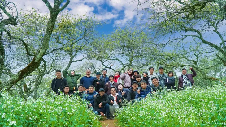 Quên bi thương đi, ngắm loạt ảnh hậu trường ấm áp của Hướng dương ngược nắng - Ảnh 14. Quên bi thương đi, ngắm loạt ảnh hậu trường ấm áp của Hướng dương ngược nắng - Ảnh 14.