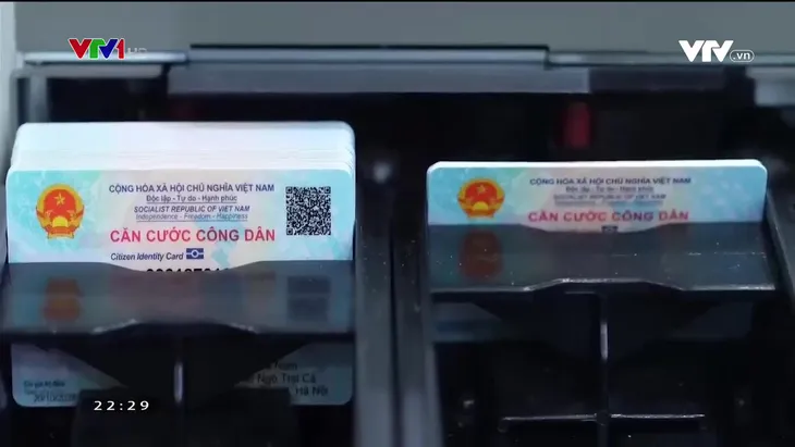 Cơ sở dữ liệu quốc gia về dân cư ra mắt: Thủ tục hành chính sẽ đơn giản hơn bao giờ hết - Ảnh 4. Cơ sở dữ liệu quốc gia về dân cư ra mắt: Thủ tục hành chính sẽ đơn giản hơn bao giờ hết - Ảnh 4.