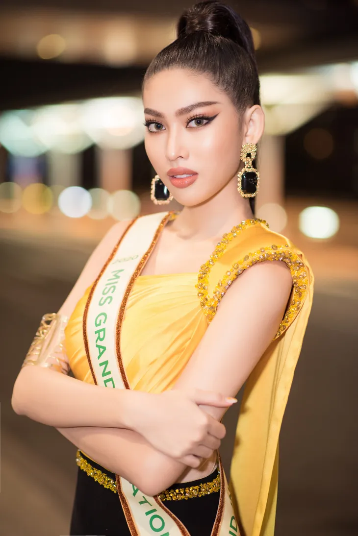 Á hậu Ngọc Thảo chính thức lên đường dự thi Miss Grand International - Ảnh 6. Á hậu Ngọc Thảo chính thức lên đường dự thi Miss Grand International - Ảnh 6.