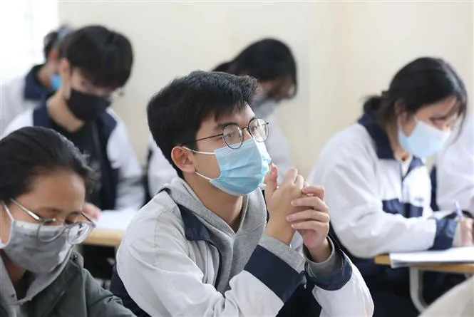 Tinh giản chương trình THCS, THPT ở mức tối thiểu cần đạt, không kiểm tra nội dung học sinh tự học - Ảnh 1. Tinh giản chương trình THCS, THPT ở mức tối thiểu cần đạt, không kiểm tra nội dung học sinh tự học - Ảnh 1.