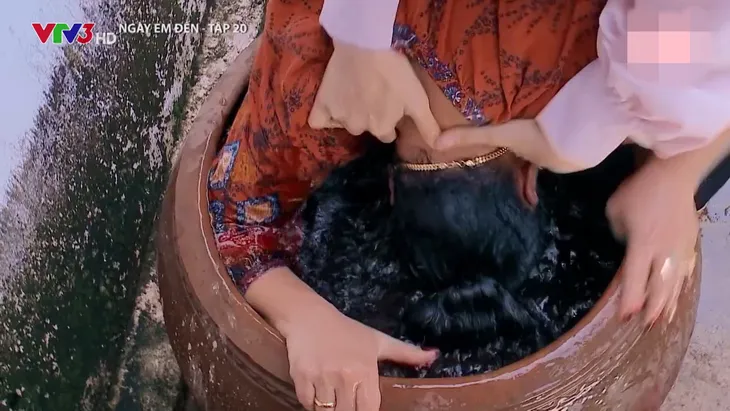 Ngày em đến - Tập 20: Bà Điệp ra tay tàn ác giết mẹ Lục - Ảnh 3. Ngày em đến - Tập 20: Bà Điệp ra tay tàn ác giết mẹ Lục - Ảnh 3.