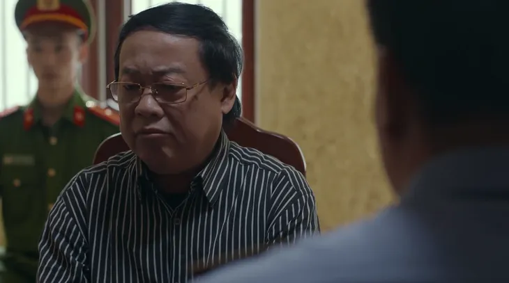 Hồ sơ cá sấu - Tập 23: Cương (Doãn Quốc Đam) bị truy lùng ráo riết - Ảnh 4. Hồ sơ cá sấu - Tập 23: Cương (Doãn Quốc Đam) bị truy lùng ráo riết - Ảnh 4.