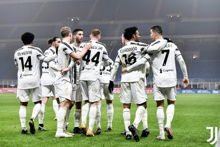 Juventus 2-1 Inter Milan: Ronaldo lập cú đúp, Juve chiếm lợi thế bán kết Cúp Quốc gia Italia - Ảnh 2. Juventus 2-1 Inter Milan: Ronaldo lập cú đúp, Juve chiếm lợi thế bán kết Cúp Quốc gia Italia - Ảnh 2.
