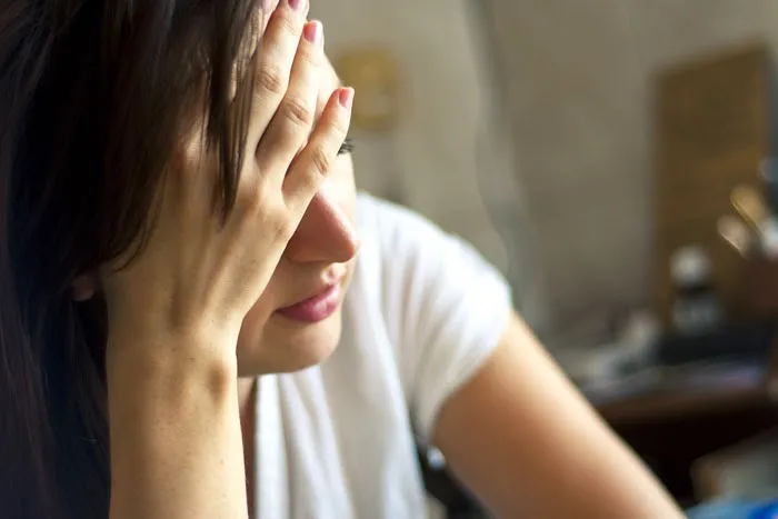 Đau đầu khi nhiễm COVID-19 khác gì với đau đầu thông thường? - Ảnh 5. Đau đầu khi nhiễm COVID-19 khác gì với đau đầu thông thường? - Ảnh 5.
