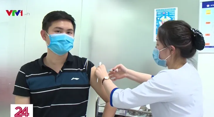 Việt Nam sẽ triển khai tiêm phòng vaccine COVID-19 ra sao? - Ảnh 3. Việt Nam sẽ triển khai tiêm phòng vaccine COVID-19 ra sao? - Ảnh 3.