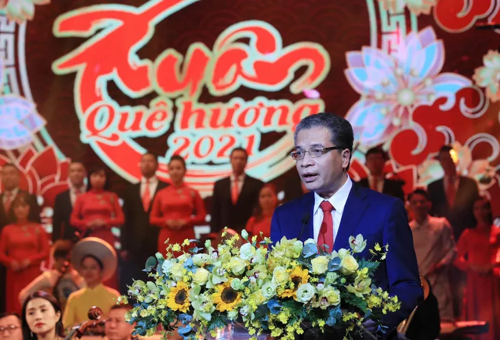 Xuân quê hương 2021: Gắn kết người Việt Nam ở khắp nơi trên thế giới với cội nguồn dân tộc - Ảnh 2.
