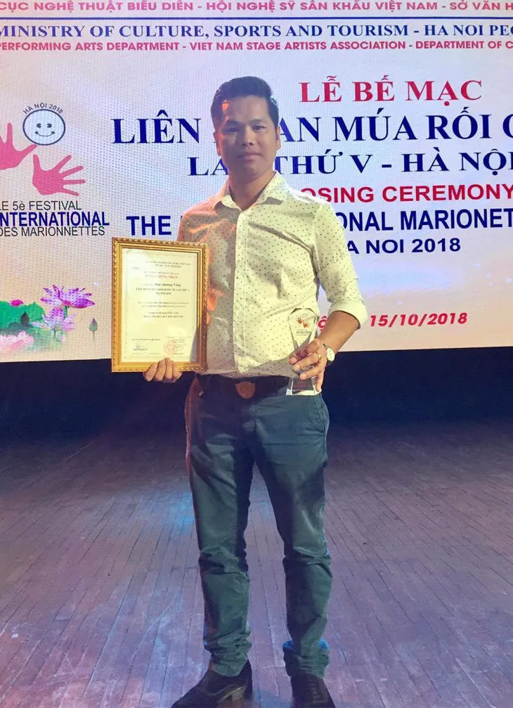 NSƯT Trần Quý Quốc - Câu chuyện của người và rối cùng diễn - Ảnh 2. NSƯT Trần Quý Quốc - Câu chuyện của người và rối cùng diễn - Ảnh 2.