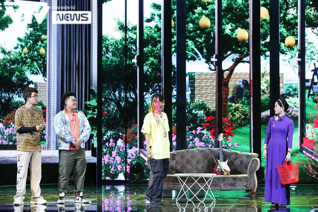Gala cười 2021: Xuân Nghị tiết lộ lần đầu tiên với Lâm Vỹ Dạ - Ảnh 1. Gala cười 2021: Xuân Nghị tiết lộ lần đầu tiên với Lâm Vỹ Dạ - Ảnh 1.