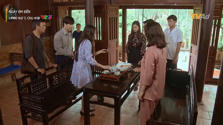 Ngày em đến - Tập 17: Em dâu phát hiện ra thuốc an thai Trà đưa độc hại - Ảnh 4. Ngày em đến - Tập 17: Em dâu phát hiện ra thuốc an thai Trà đưa độc hại - Ảnh 4.