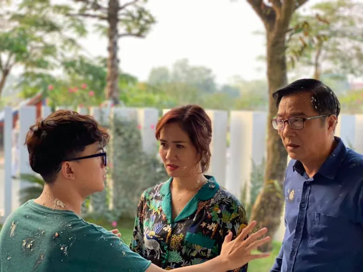 Hẹn em ngày nắng quay gấp rút trước Tết - Ảnh 4. Hẹn em ngày nắng quay gấp rút trước Tết - Ảnh 4.