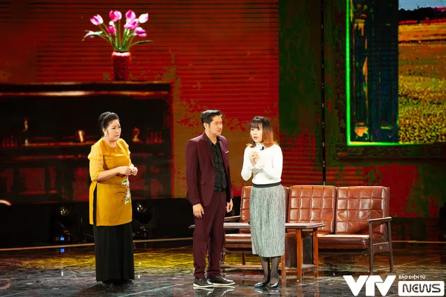 Gala cười 2021: Hồng Vân khó xử với hai... ông chồng! - Ảnh 4. Gala cười 2021: Hồng Vân khó xử với hai... ông chồng! - Ảnh 4.