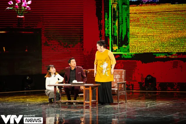 Gala cười 2021: Hồng Vân khó xử với hai... ông chồng! - Ảnh 5. Gala cười 2021: Hồng Vân khó xử với hai... ông chồng! - Ảnh 5.