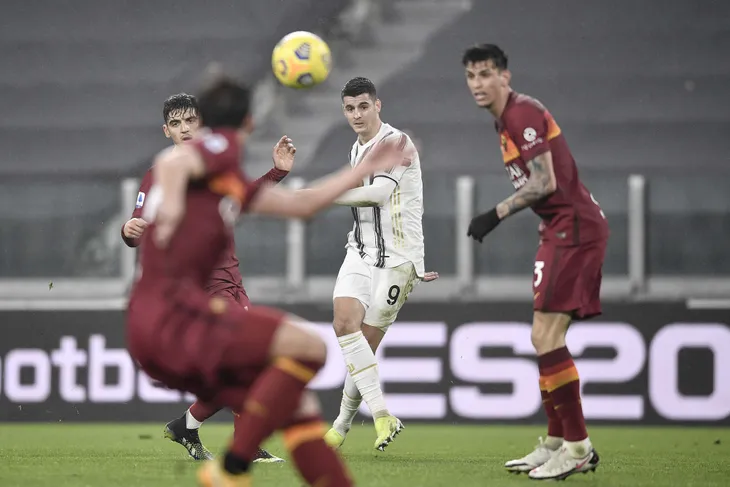 Ronaldo toả sáng, Juventus giành chiến thắng 2-0 trước AS Roma - Ảnh 4. Ronaldo toả sáng, Juventus giành chiến thắng 2-0 trước AS Roma - Ảnh 4.