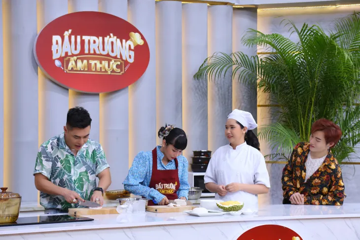 Lê Dương Bảo Lâm, Trương Thảo Nhi, Đỗ Phú Quí rộn ràng vào bếp làm mứt đón xuân - Ảnh 1. Lê Dương Bảo Lâm, Trương Thảo Nhi, Đỗ Phú Quí rộn ràng vào bếp làm mứt đón xuân - Ảnh 1.