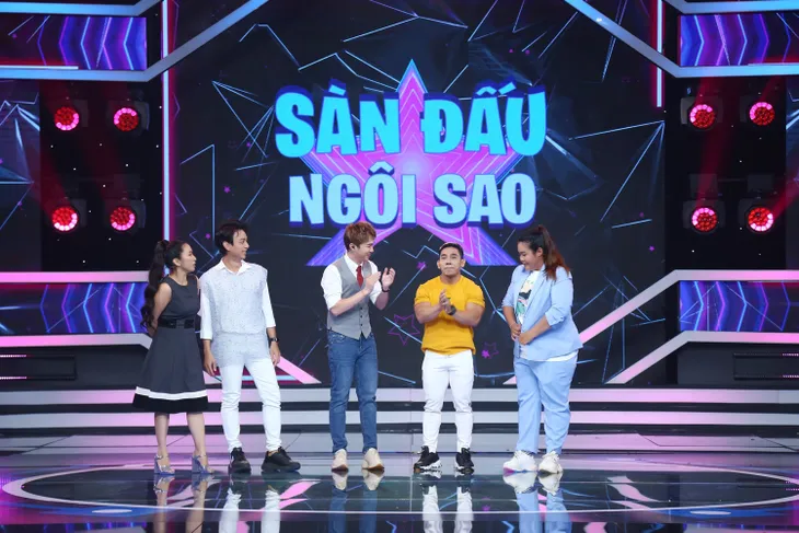 Lực sĩ Phạm Văn Mách “lấy thịt đè người” khiến Phúc Zelo “lép vế” trong Sàn đấu ngôi sao - Ảnh 4. Lực sĩ Phạm Văn Mách “lấy thịt đè người” khiến Phúc Zelo “lép vế” trong Sàn đấu ngôi sao - Ảnh 4.