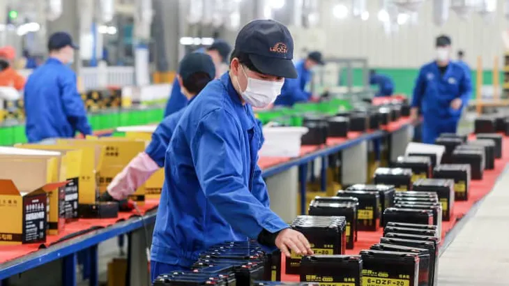 Capital Economics: Kinh tế Trung Quốc khó vượt mặt Mỹ - Ảnh 1. Capital Economics: Kinh tế Trung Quốc khó vượt mặt Mỹ - Ảnh 1.