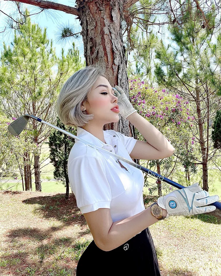 CEO Trần Quỳnh: Tuổi thơ cơ cực, khởi nghiệp nhiều khó khăn và thử thách - Ảnh 2. CEO Trần Quỳnh: Tuổi thơ cơ cực, khởi nghiệp nhiều khó khăn và thử thách - Ảnh 2.