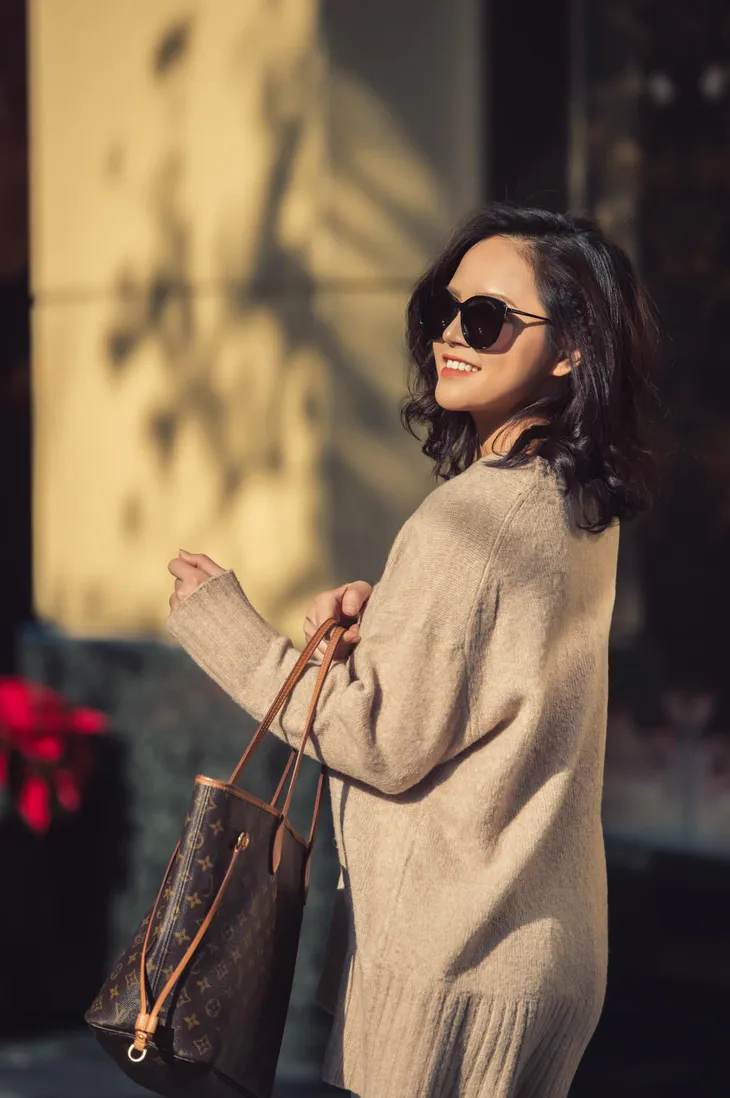 Thu Quỳnh và bí quyết chụp ảnh đẹp với góc nghiêng thần thánh - Ảnh 7. Thu Quỳnh và bí quyết chụp ảnh đẹp với góc nghiêng thần thánh - Ảnh 7.