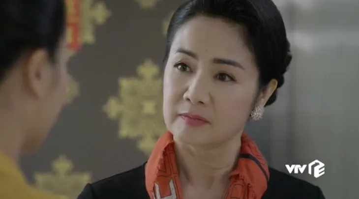 Hướng dương ngược nắng - Tập 38: Hiểu lầm chồng chất hiểu lầm, Minh (Lương Thu Trang) bị cả thế giới quay lưng, trừ một người - Ảnh 13. Hướng dương ngược nắng - Tập 38: Hiểu lầm chồng chất hiểu lầm, Minh (Lương Thu Trang) bị cả thế giới quay lưng, trừ một người - Ảnh 13.