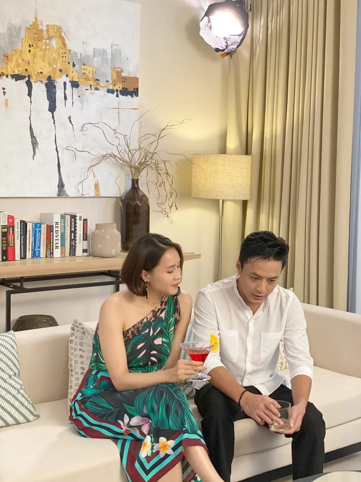 Khoảnh khắc càng đẹp, càng đau của Châu - Kiên trong Hướng dương ngược nắng - Ảnh 3. Khoảnh khắc càng đẹp, càng đau của Châu - Kiên trong Hướng dương ngược nắng - Ảnh 3.