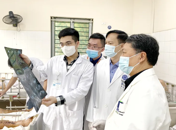 Nhiễm trùng, đau cổ do điều trị thoát vị đĩa đệm cổ bằng châm cứu - Ảnh 2. Nhiễm trùng, đau cổ do điều trị thoát vị đĩa đệm cổ bằng châm cứu - Ảnh 2.