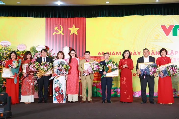 Trường Cao đẳng Truyền hình: 65 năm xây dựng và phát triển - Ảnh 8. Trường Cao đẳng Truyền hình: 65 năm xây dựng và phát triển - Ảnh 8.