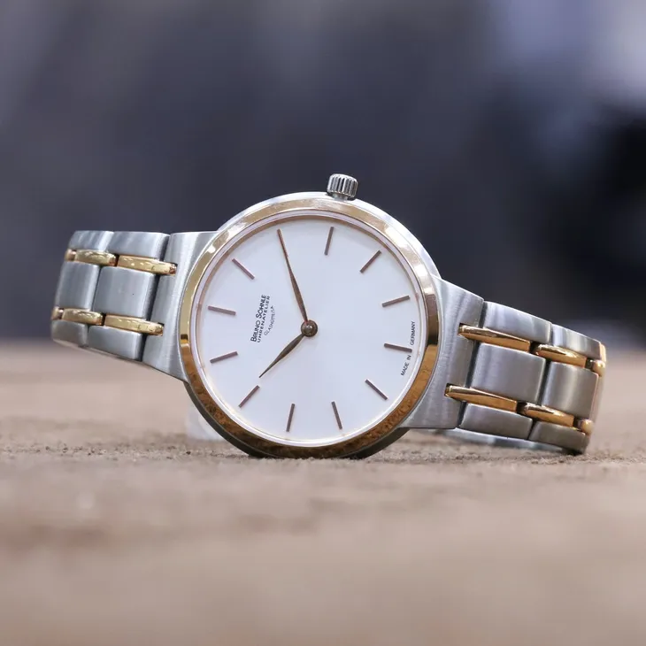 Đồng hồ chính hãng giảm ngay 40%, duy nhất hôm nay tại Đăng Quang Watch - Ảnh 5. Đồng hồ chính hãng giảm ngay 40%, duy nhất hôm nay tại Đăng Quang Watch - Ảnh 5.