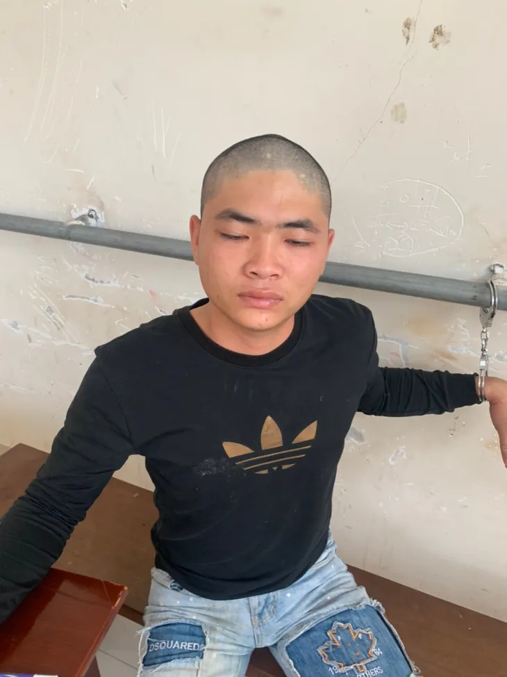 Triệu tập 17 thanh thiếu niên đuổi chém người, nhỏ nhất 14 tuổi - Ảnh 2. Triệu tập 17 thanh thiếu niên đuổi chém người, nhỏ nhất 14 tuổi - Ảnh 2.