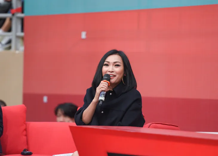 Ca sĩ Phương Thanh ngỡ ngàng trước tài năng sinh viên trong trận Chung kết bảng C SV 2020 - Ảnh 3. Ca sĩ Phương Thanh ngỡ ngàng trước tài năng sinh viên trong trận Chung kết bảng C SV 2020 - Ảnh 3.
