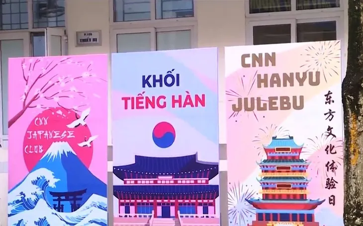 Thí điểm dạy tiếng Hàn tại một số trường Hà Nội - Ảnh 2. Thí điểm dạy tiếng Hàn tại một số trường Hà Nội - Ảnh 2.