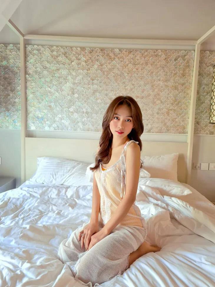 Sau Nhã Phương, Diễm My đến lượt Khả Ngân tham gia Vũ trụ điện ảnh VTV - Ảnh 4. Sau Nhã Phương, Diễm My đến lượt Khả Ngân tham gia Vũ trụ điện ảnh VTV - Ảnh 4.