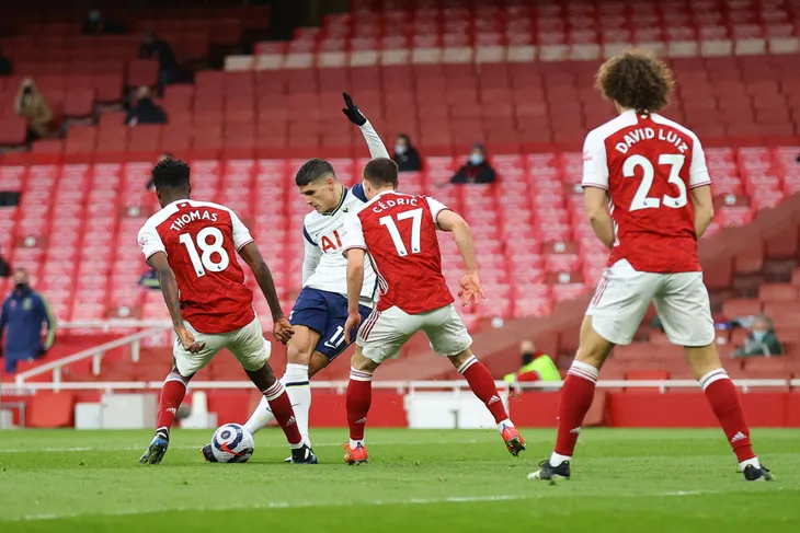 Arsenal 2-1 Tottenham: Lamela lập siêu phẩm, Pháo thủ vẫn ngược dòng ngoạn mục - Ảnh 2. Arsenal 2-1 Tottenham: Lamela lập siêu phẩm, Pháo thủ vẫn ngược dòng ngoạn mục - Ảnh 2.
