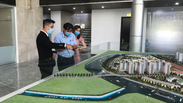 Sau dịch COVID-19, nên mua đất hay mua vàng? - Ảnh 2. Sau dịch COVID-19, nên mua đất hay mua vàng? - Ảnh 2.