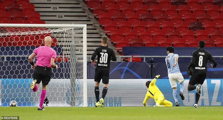 Man City 2-0 Mgladbach: Chiến thắng dễ dàng - Ảnh 1. Man City 2-0 Mgladbach: Chiến thắng dễ dàng - Ảnh 1.
