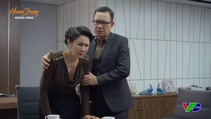 Hướng dương ngược nắng - Tập 42: Hụt đích tôn, Trí còn cửa làm phò mã họ Cao? - Ảnh 2. Hướng dương ngược nắng - Tập 42: Hụt đích tôn, Trí còn cửa làm phò mã họ Cao? - Ảnh 2.