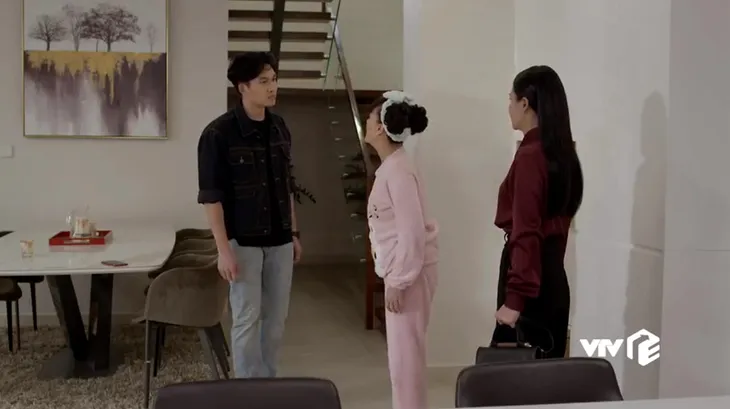Hướng dương ngược nắng - Tập 42: Hụt đích tôn, Trí còn cửa làm phò mã họ Cao? - Ảnh 13. Hướng dương ngược nắng - Tập 42: Hụt đích tôn, Trí còn cửa làm phò mã họ Cao? - Ảnh 13.