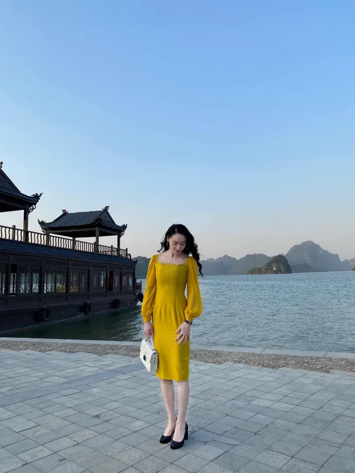 Quách Thu Phương trẻ trung bất ngờ trong hậu trường Hương vị tình thân - Ảnh 4. Quách Thu Phương trẻ trung bất ngờ trong hậu trường Hương vị tình thân - Ảnh 4.