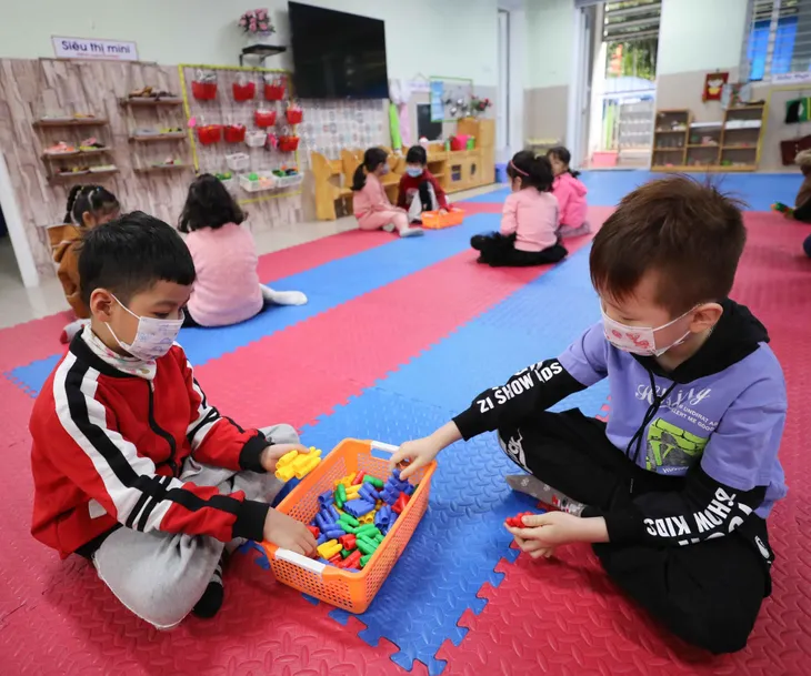 Hà Nội đảm bảo an toàn phòng, chống dịch COVID-19 ngay từ ngày đầu học sinh trở lại trường - Ảnh 4. Hà Nội đảm bảo an toàn phòng, chống dịch COVID-19 ngay từ ngày đầu học sinh trở lại trường - Ảnh 4.
