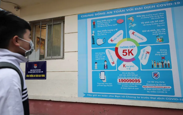 Hà Nội đảm bảo an toàn phòng, chống dịch COVID-19 ngay từ ngày đầu học sinh trở lại trường - Ảnh 10. Hà Nội đảm bảo an toàn phòng, chống dịch COVID-19 ngay từ ngày đầu học sinh trở lại trường - Ảnh 10.