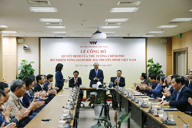 Thủ tướng Nguyễn Xuân Phúc trao quyết định bổ nhiệm Tổng Giám đốc Đài Truyền hình Việt Nam - Ảnh 1. Thủ tướng Nguyễn Xuân Phúc trao quyết định bổ nhiệm Tổng Giám đốc Đài Truyền hình Việt Nam - Ảnh 1.