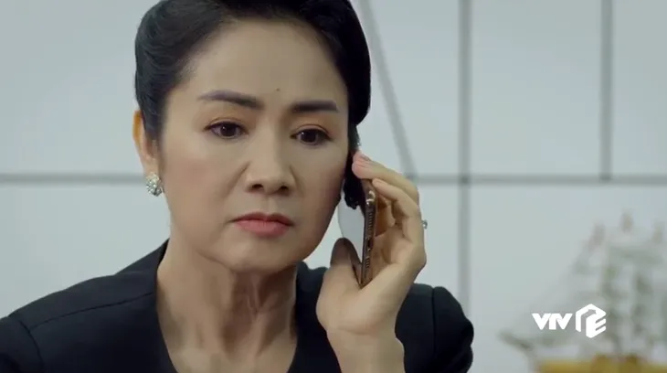 Hướng dương ngược nắng - Tập 45: Vì sao Phúc đi tù thay em gái Châu? - Ảnh 1. Hướng dương ngược nắng - Tập 45: Vì sao Phúc đi tù thay em gái Châu? - Ảnh 1.