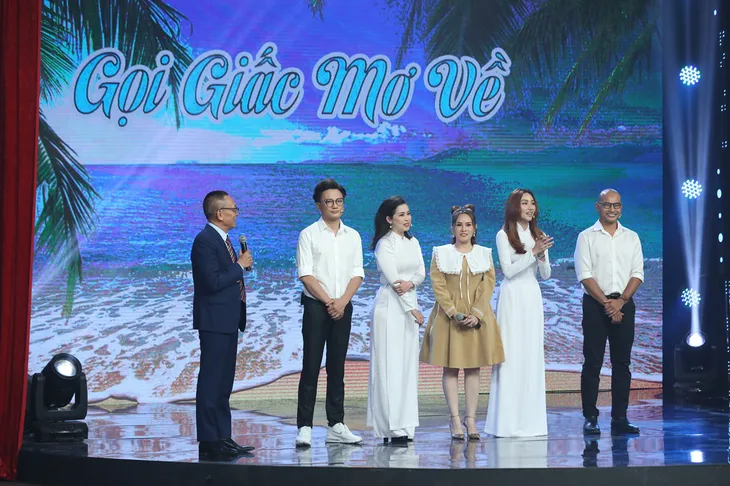 Dàn diễn viên Gọi giấc mơ về hội ngộ sau 14 năm - Ảnh 2. Dàn diễn viên Gọi giấc mơ về hội ngộ sau 14 năm - Ảnh 2.