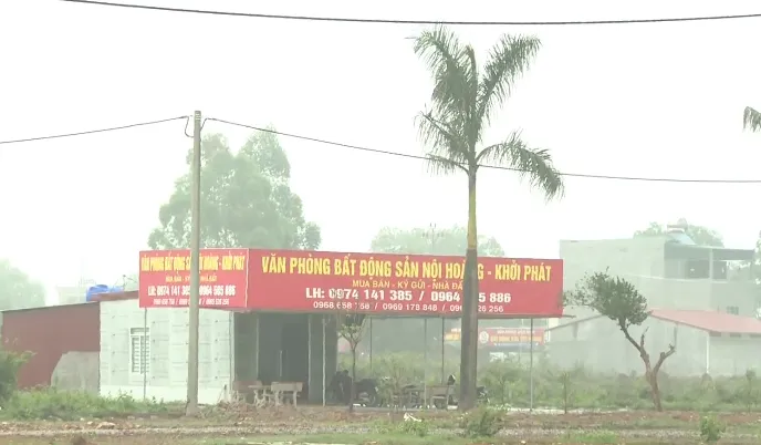“Sốt” đất ở Bắc Giang: Sàn giao dịch bất động sản mọc lên như nấm - Ảnh 2. “Sốt” đất ở Bắc Giang: Sàn giao dịch bất động sản mọc lên như nấm - Ảnh 2.