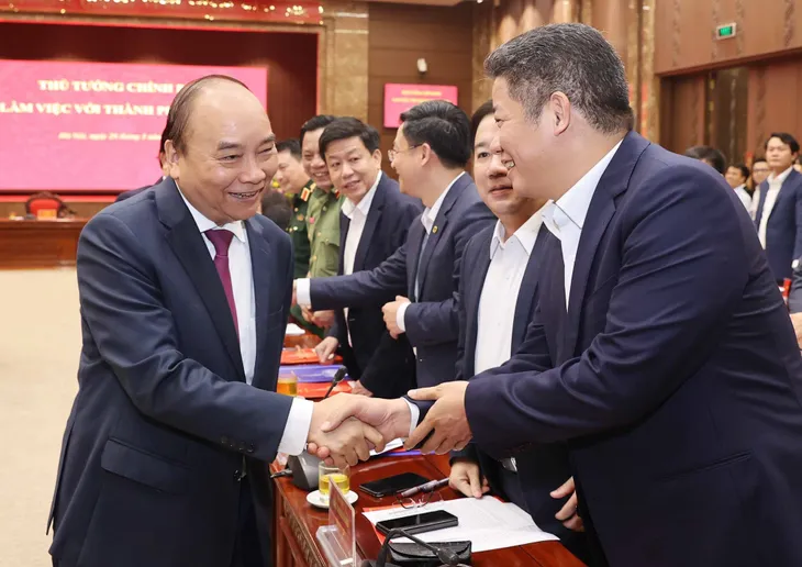 Thủ tướng Nguyễn Xuân Phúc: Tạo điều kiện cho “trái tim của cả nước mạnh khỏe - Ảnh 1.