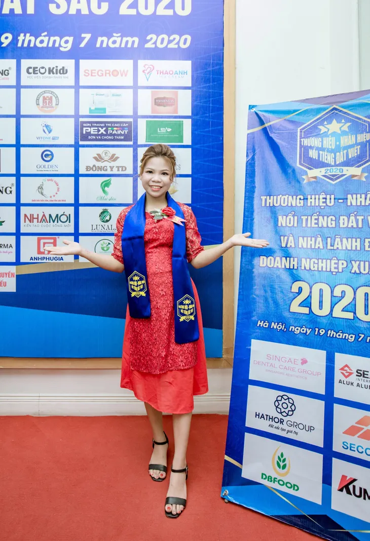 CEO Nguyễn Thị Thắm: Đấu tranh với kem nhái là một bài toán khó cần phải làm đến cùng - Ảnh 2.
