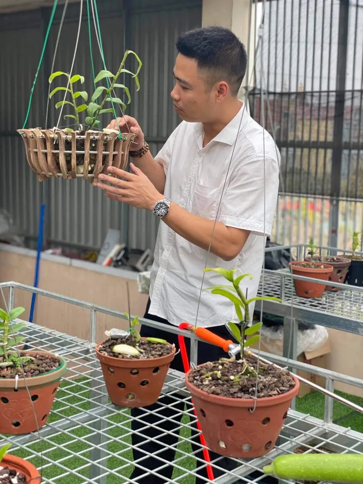 Doanh nhân Nguyễn Văn Thắng sở hữu vườn lan Var độc đáo trên sân thượng - Ảnh 2.