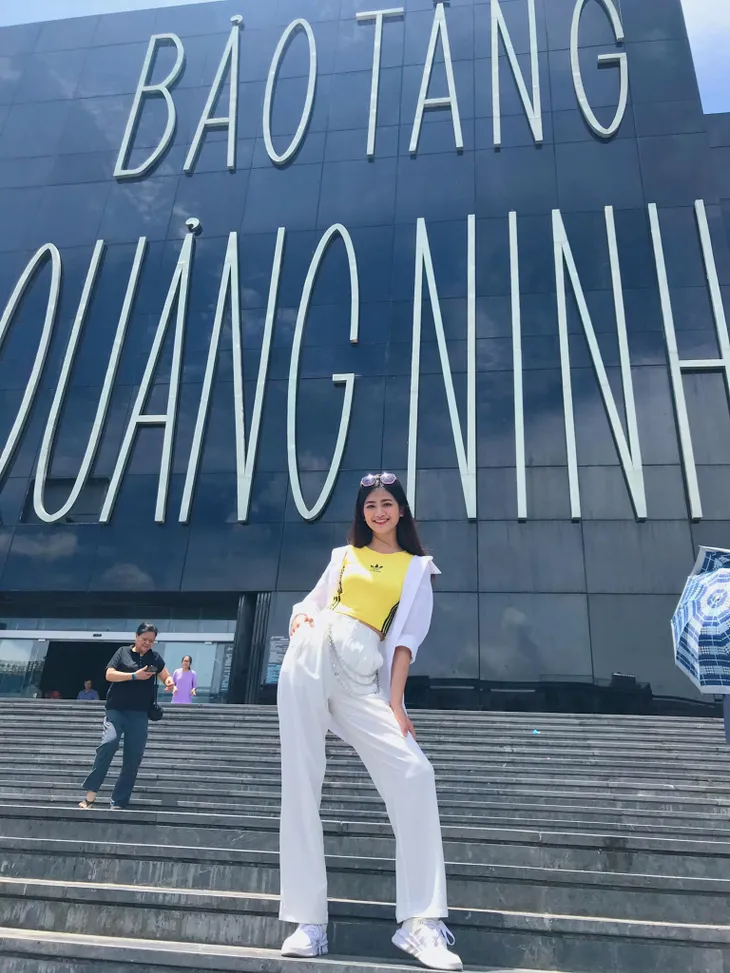 Top 5 Miss World Vietnam làm MC trên VTV - Ảnh 7. Top 5 Miss World Vietnam làm MC trên VTV - Ảnh 7.