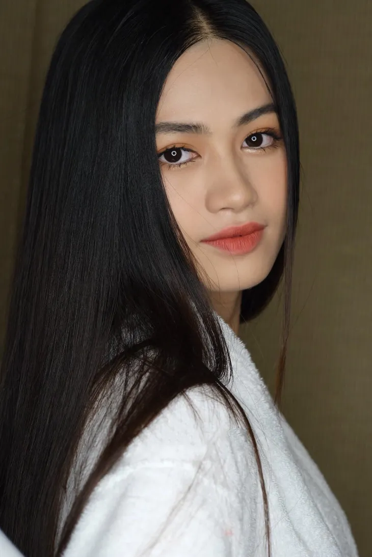 Top 5 Miss World Vietnam làm MC trên VTV - Ảnh 6. Top 5 Miss World Vietnam làm MC trên VTV - Ảnh 6.